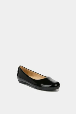 Naturalizer Maxwell Flats