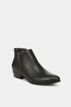 Naturalizer Claire Bootie