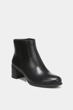 Naturalizer Bay Bootie