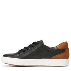 Naturalizer Lace Up Sneakers -Naturalizer E7754L1001 1757389 4 c1229479 3e2c 4e6e a15e 57430e5da003