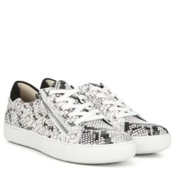 Naturalizer Macayla Oxford Lace-Up Sneaker