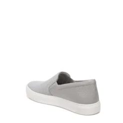 Naturalizer Aileen Slip-On Sneakers -Naturalizer H5168LC021 1757389 3 daffe8b0 3575 4412 9ddd a7bd3f0d8461