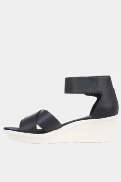 Naturalizer Riviera Ankle Strap Sandal -Naturalizer d7a947a2 dbc0 4aee b075 d554043322af scaled