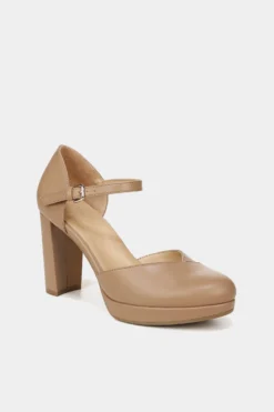 Naturalizer Bandele Pump